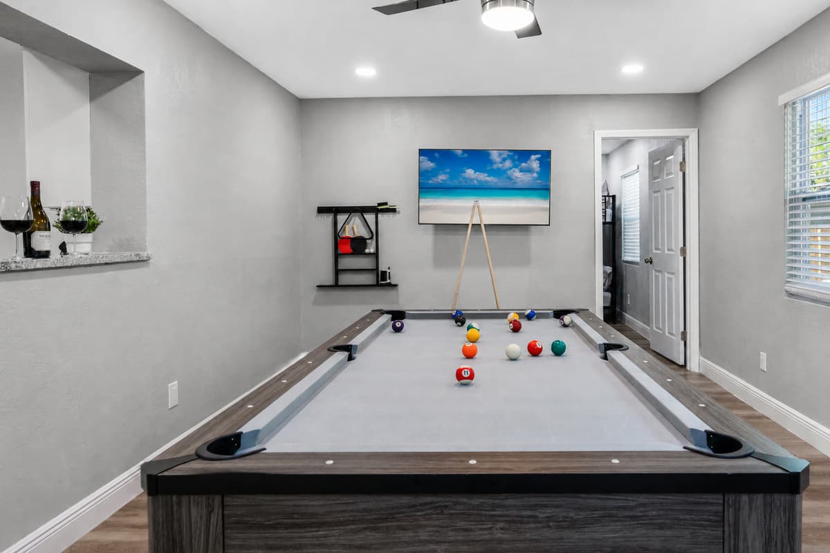 Never miss an opportunity to make memories with your family and friends!Boredom is out of the picture when you choose to stay in this beautiful property! Book now!