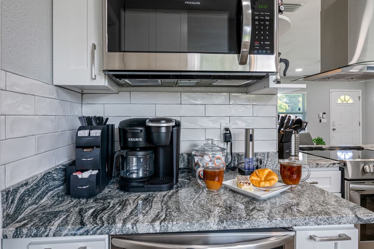 Want coffee or tea any time of the day? You can have them anytime! We got a coffee/ tea counter ready for you! If you have any questions, send us a message!