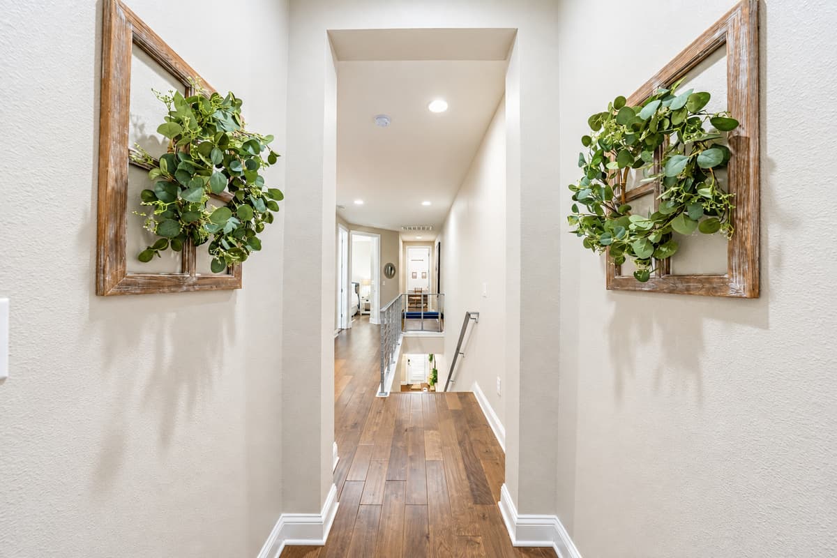 Hallway to the bedrooms.