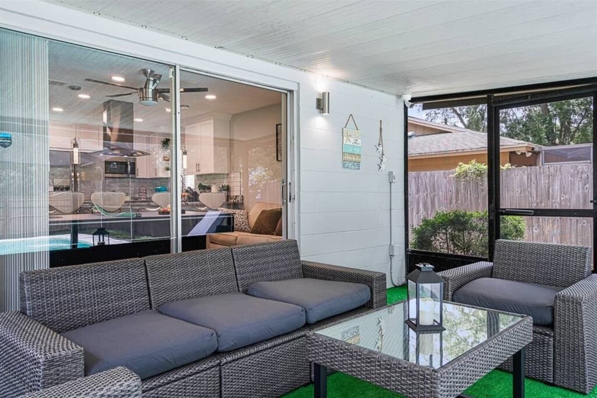Tired of the indoors? You would love our beautiful seating area. Relax and share stories with family and friends or swim in our stunning heated pool. If you are interested in this property, send us an inquiry now!