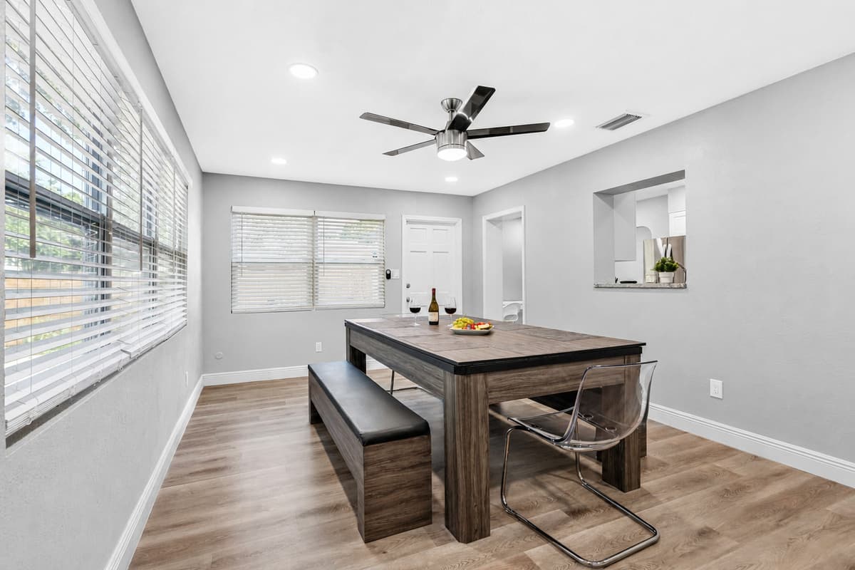 This lovely dining table can seat 8 people comfortably. Share and reminisce great memories while sharing freshly made meals in our modern kitchen! If you like sharing stories with family and friends, send us a message now!