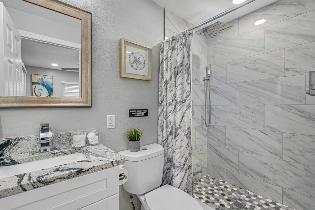Enjoy a relaxing shower after a long day of bonding with family and friends!