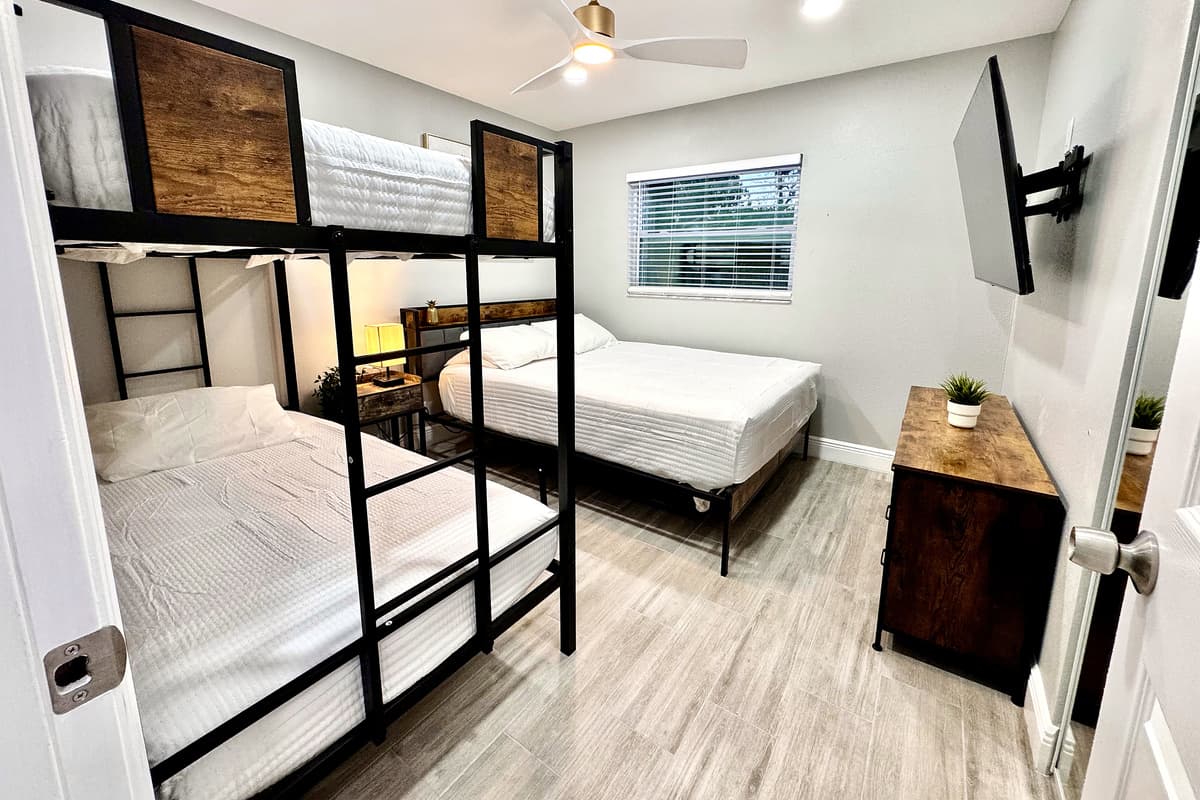 Whether you're accommodating younger travelers, extra guests, or simply looking for a cozy yet functional space, this bedroom offers the perfect combination of comfort and practicality.