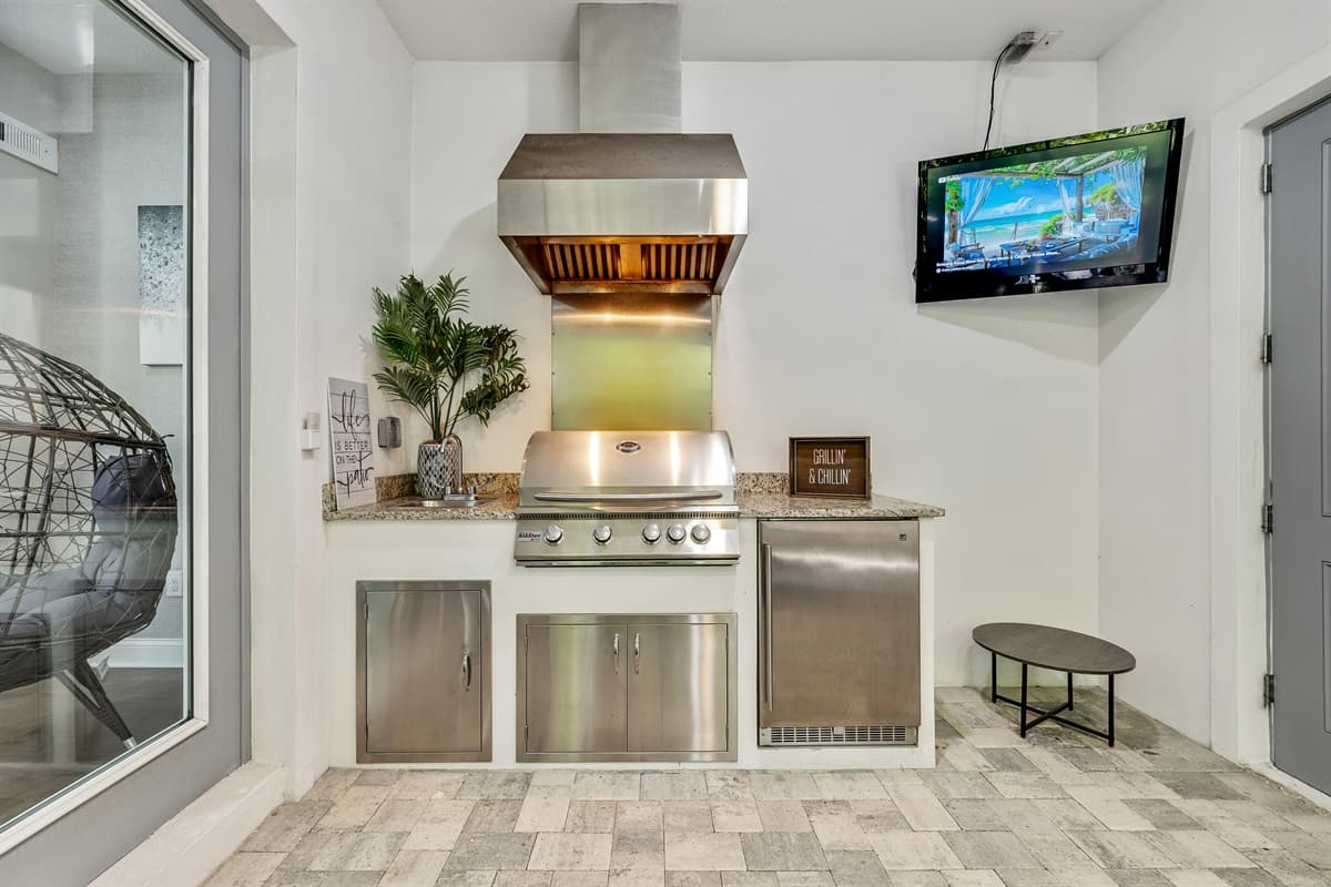 High-end grill/bbq