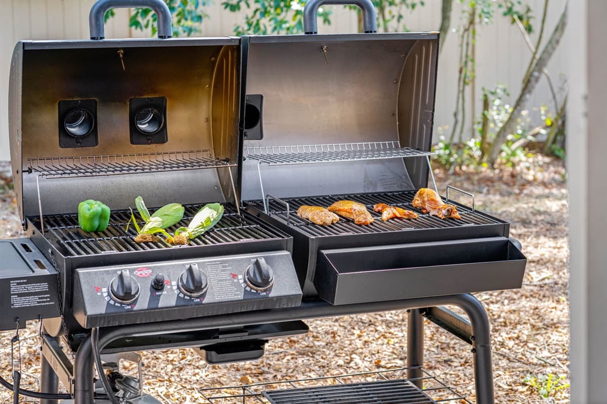 Outdoor BBQ Grill