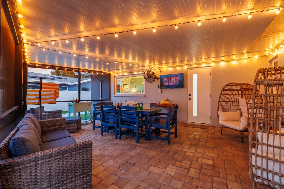 Patio at Flamingo Palms.
