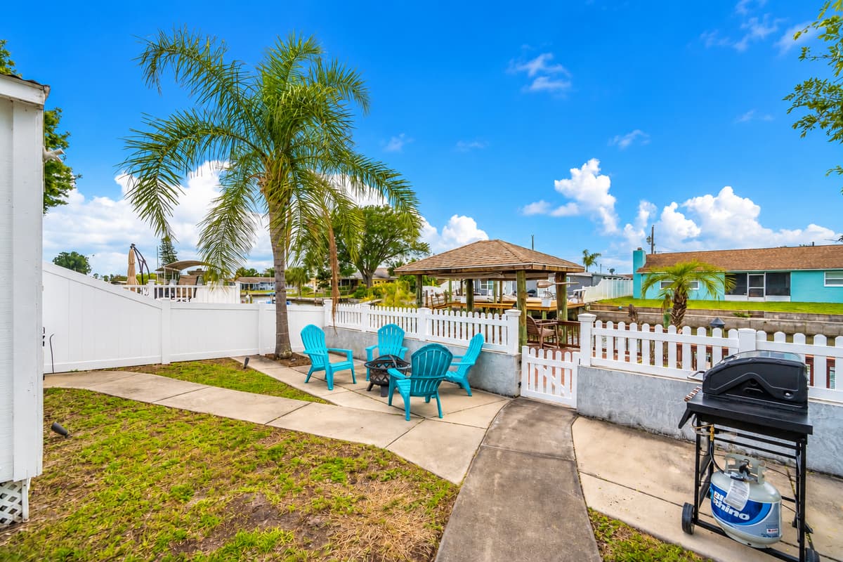 Great spacious area for friends and family to create wonderful memories together. Make the most of your stay enjoying the beautiful view while grilling steaks and burgers on the side. Book this property now!