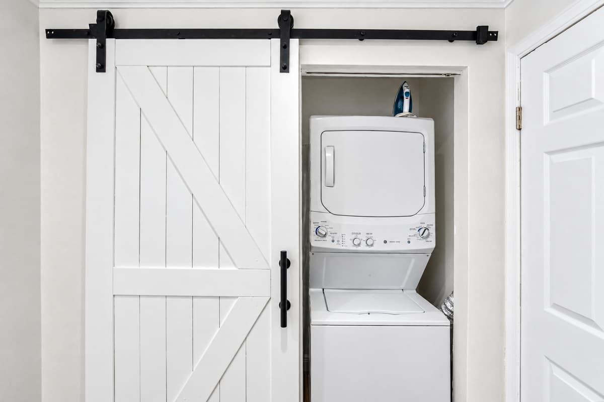 Laundry Area: Complete washer and dryer
