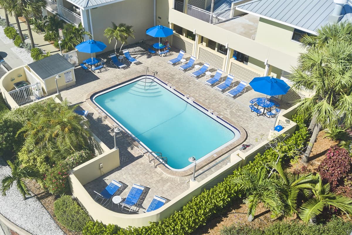 Communal Pool Area to enjoy!