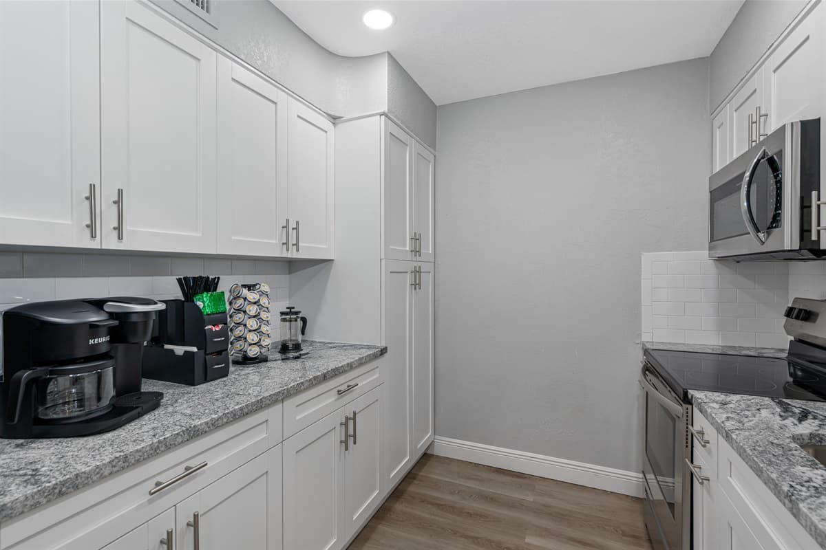 Do you love coffee or tea? Do you love to bake? Or just a foodie in general? You would love this kitchen because it has everything you would need to make good food and of course, coffee! To all the coffee lovers out there, send us a message!