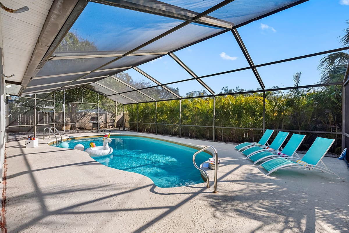 The pool’s gentle warmth makes it a welcoming retreat, perfect for early morning dips, afternoon swims, or evening relaxation under the stars.