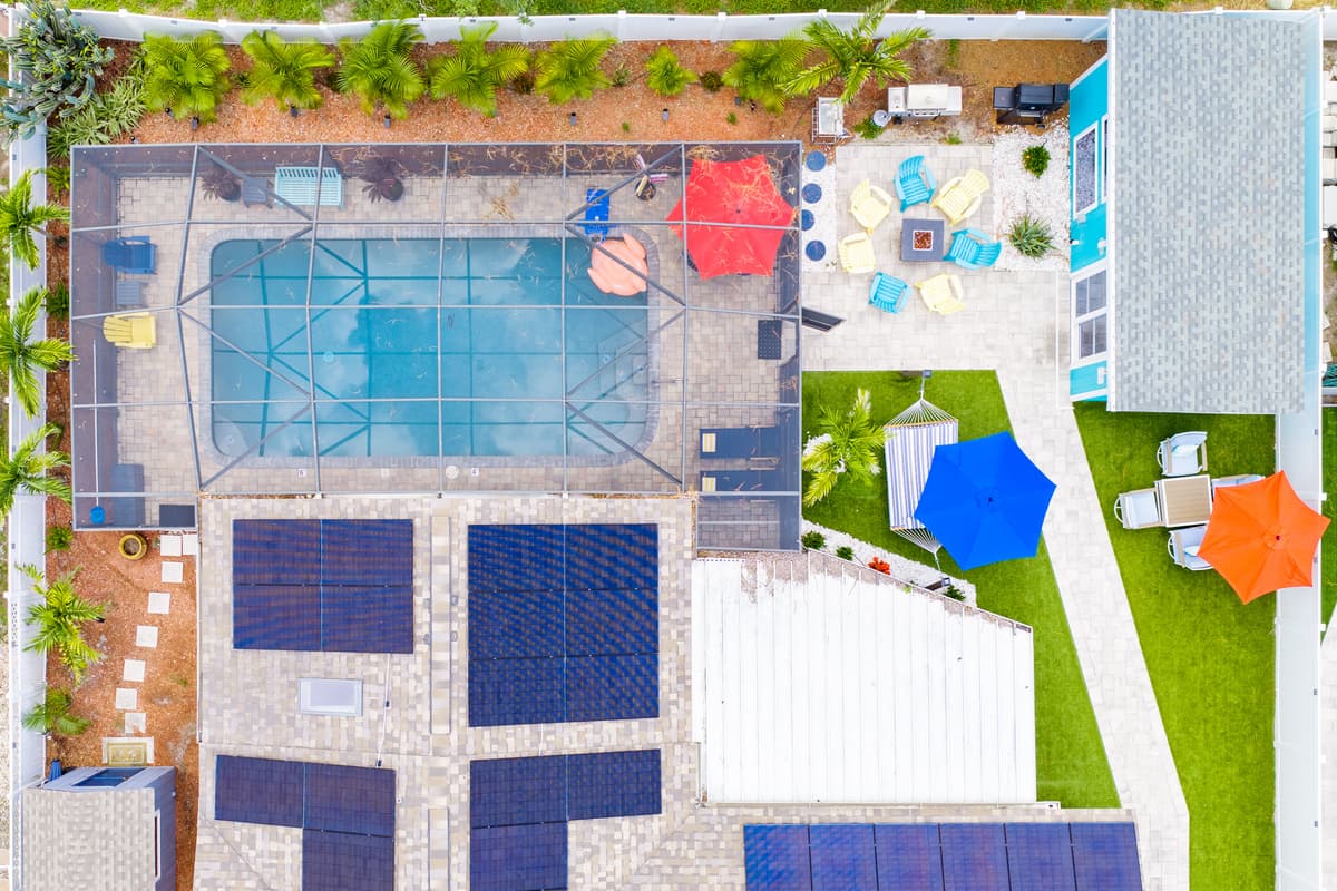 Aerial view of Flamingo Palms and the surrounding neighborhood.