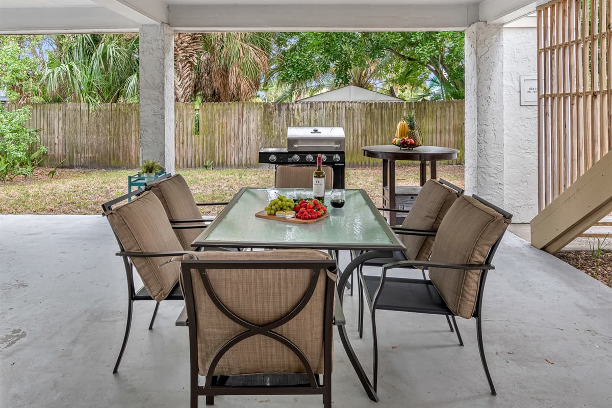 Whether you seek a tranquil spot to read a book or engage in captivating conversations with fellow guests, this outdoor haven offers the perfect setting.