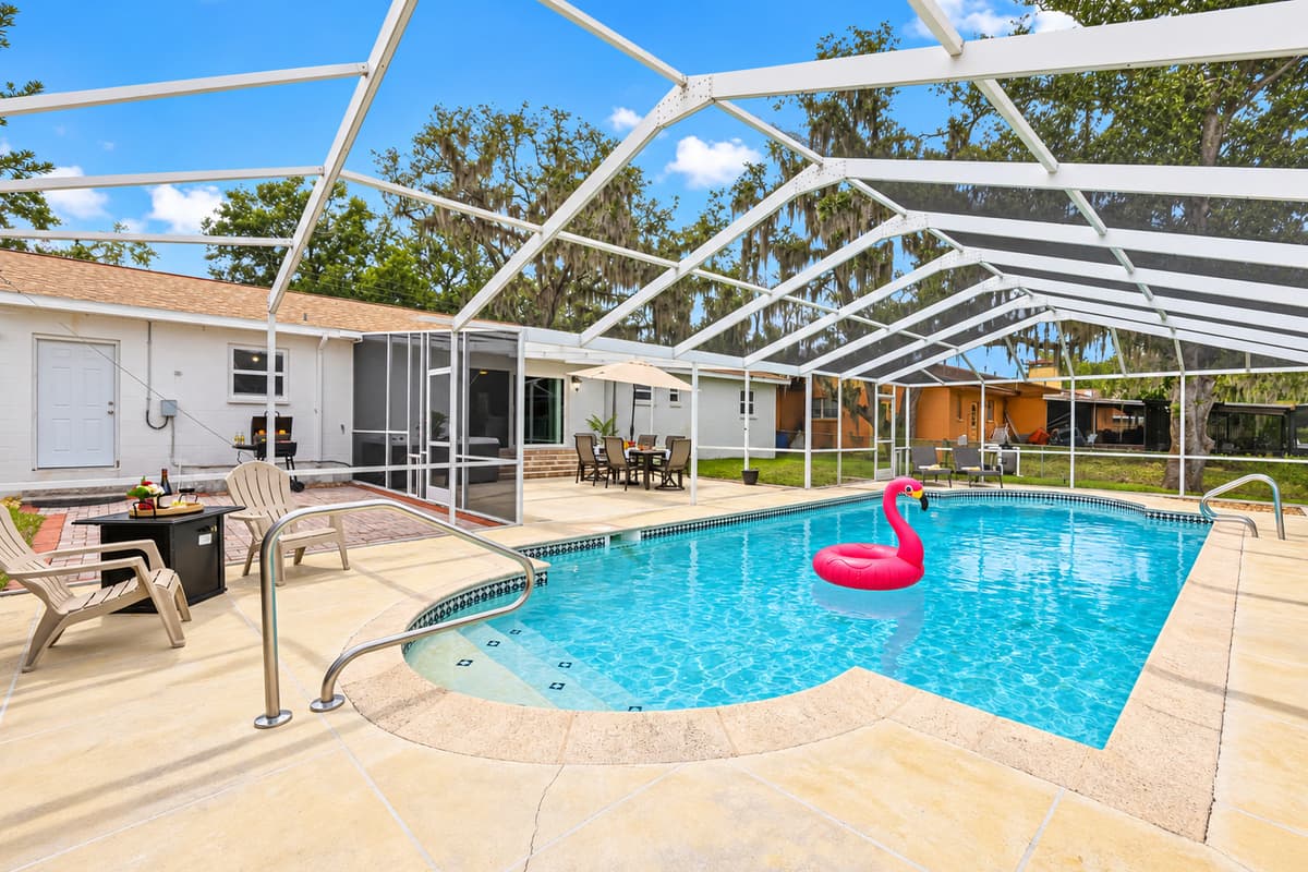 Perfect for families and groups, this pool area offers space to swim, relax, and dine outdoors.