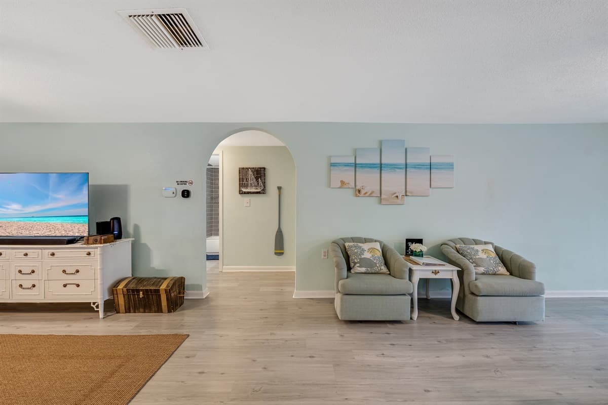The living area sets the stage for memorable moments in an atmosphere of refined comfort.