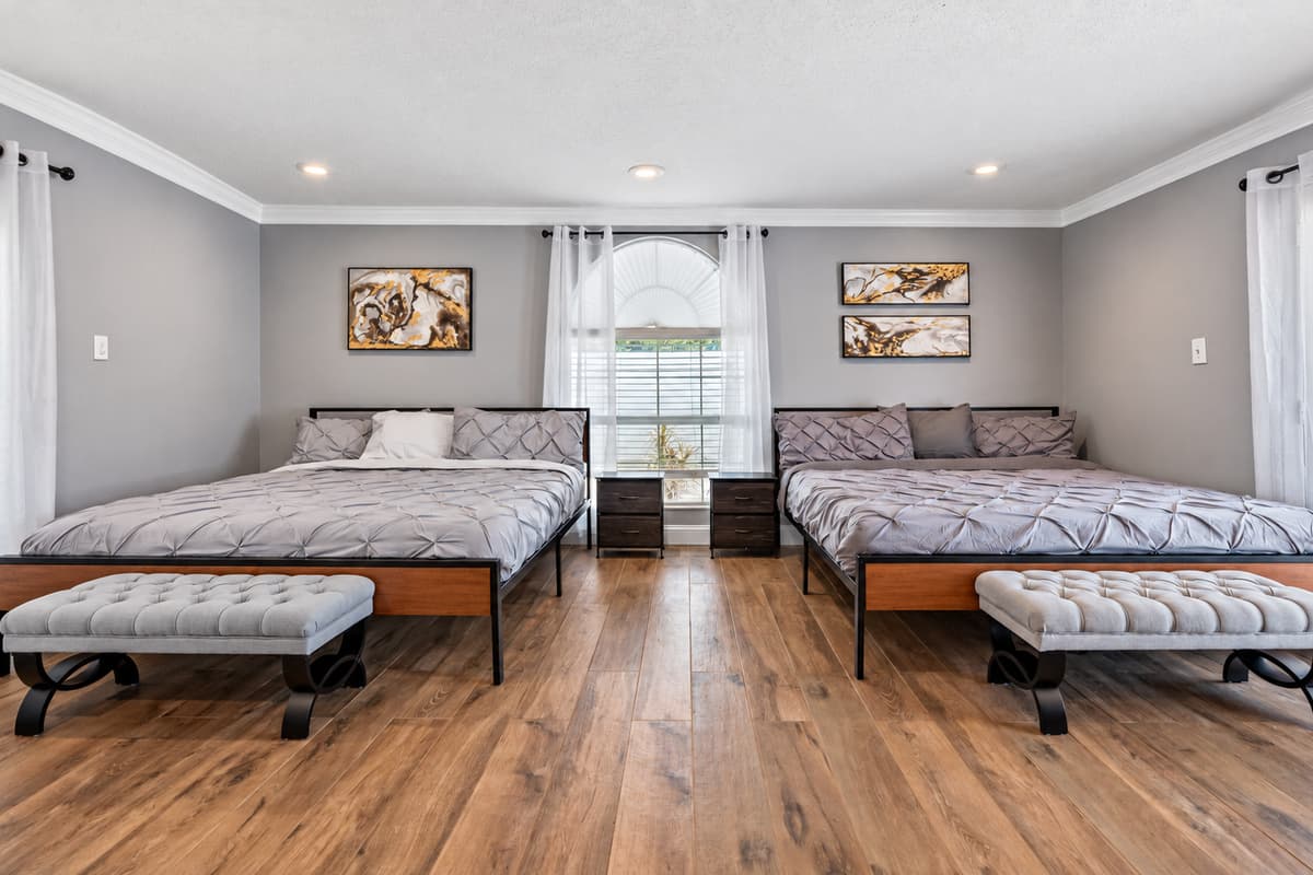 Designed to soothe your senses and awaken your creativity, our bedroom is a masterpiece of style and comfort.