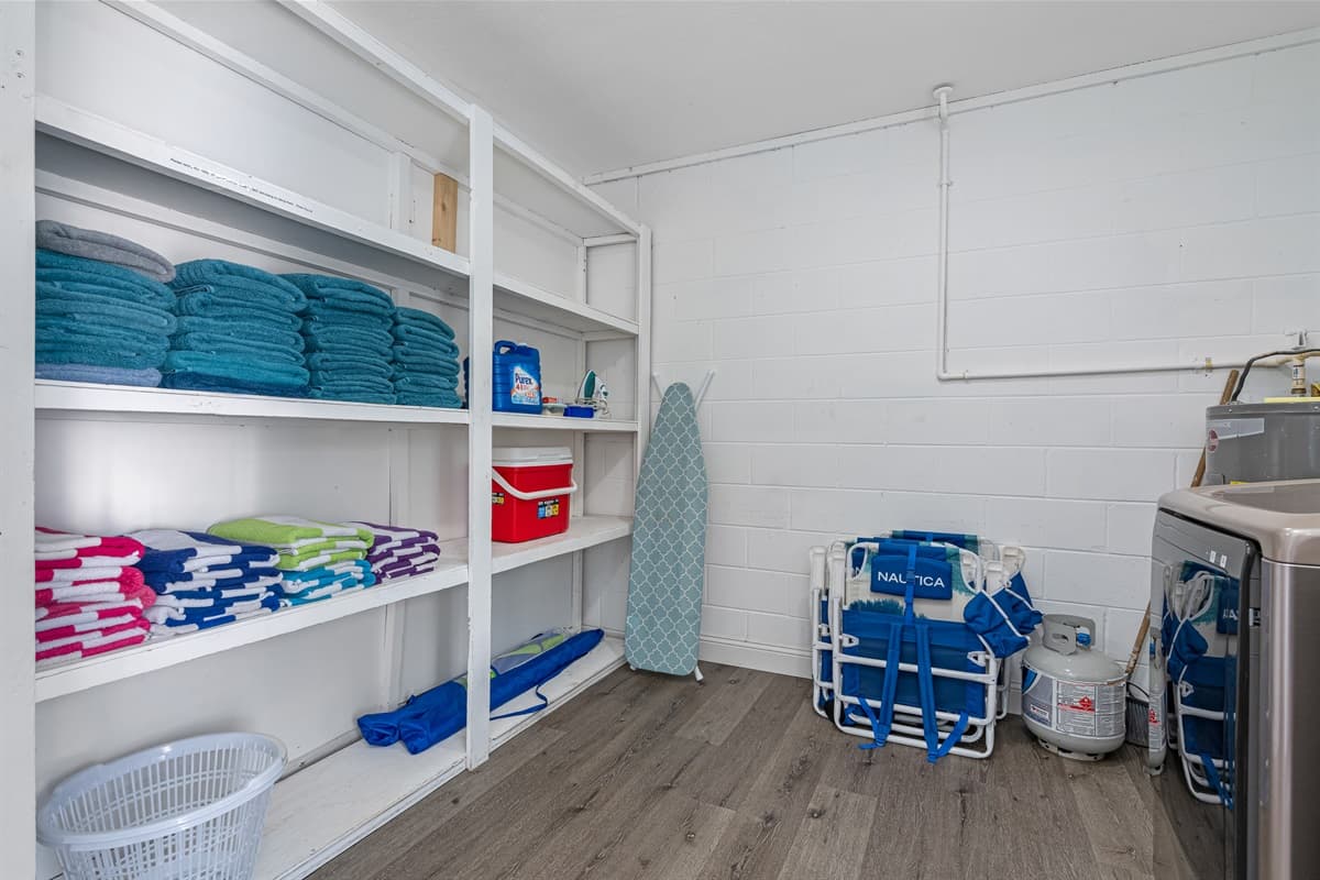 We wanted to make sure your stay is very comfortable and convenient as possible! We have beach towels, a full sized washer and dryer all ready for you to use during your vacation! Book this property now!