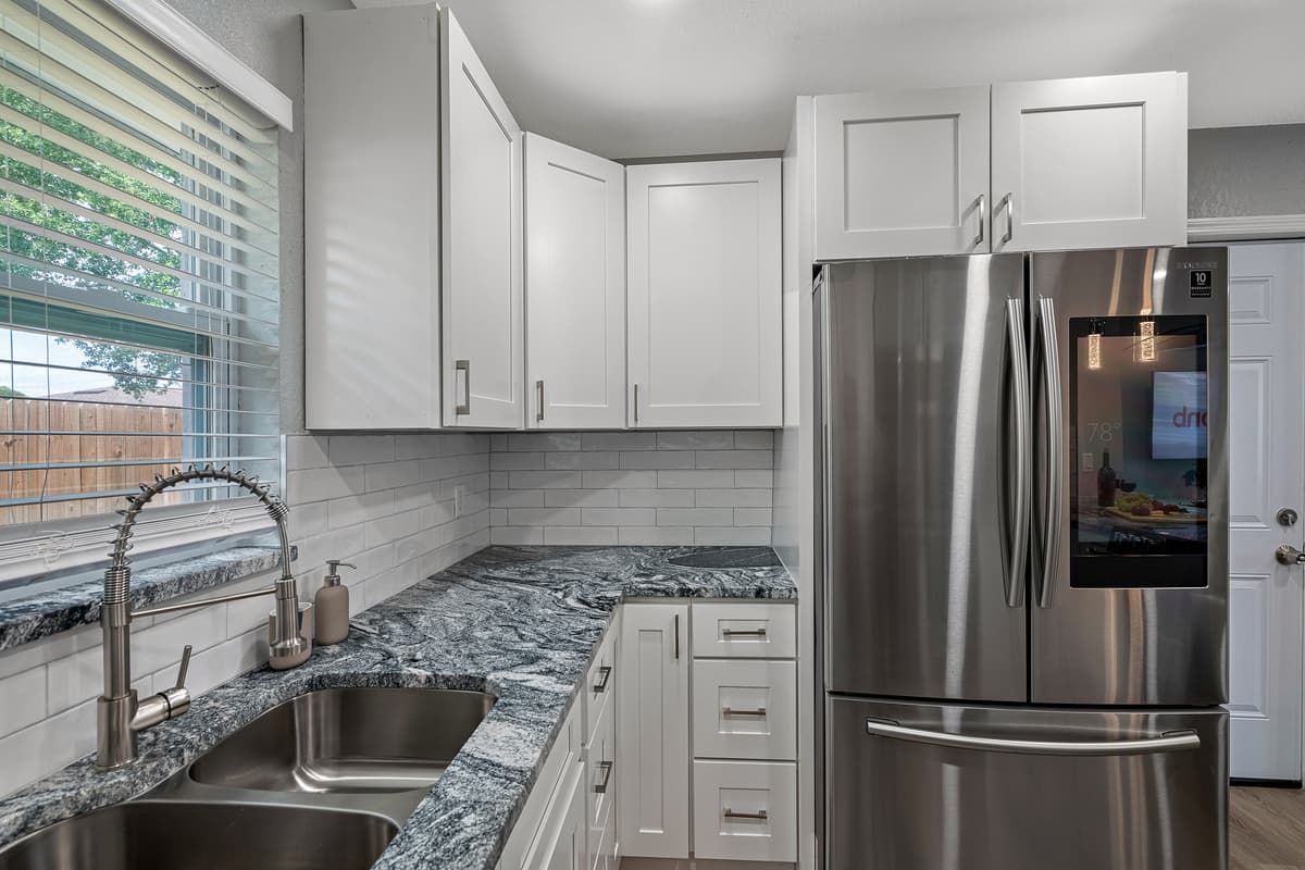 Never worry about where to store foods you've prepared for the entire trip. This beautiful property has a huge modern refrigerator to store foods and beverages.