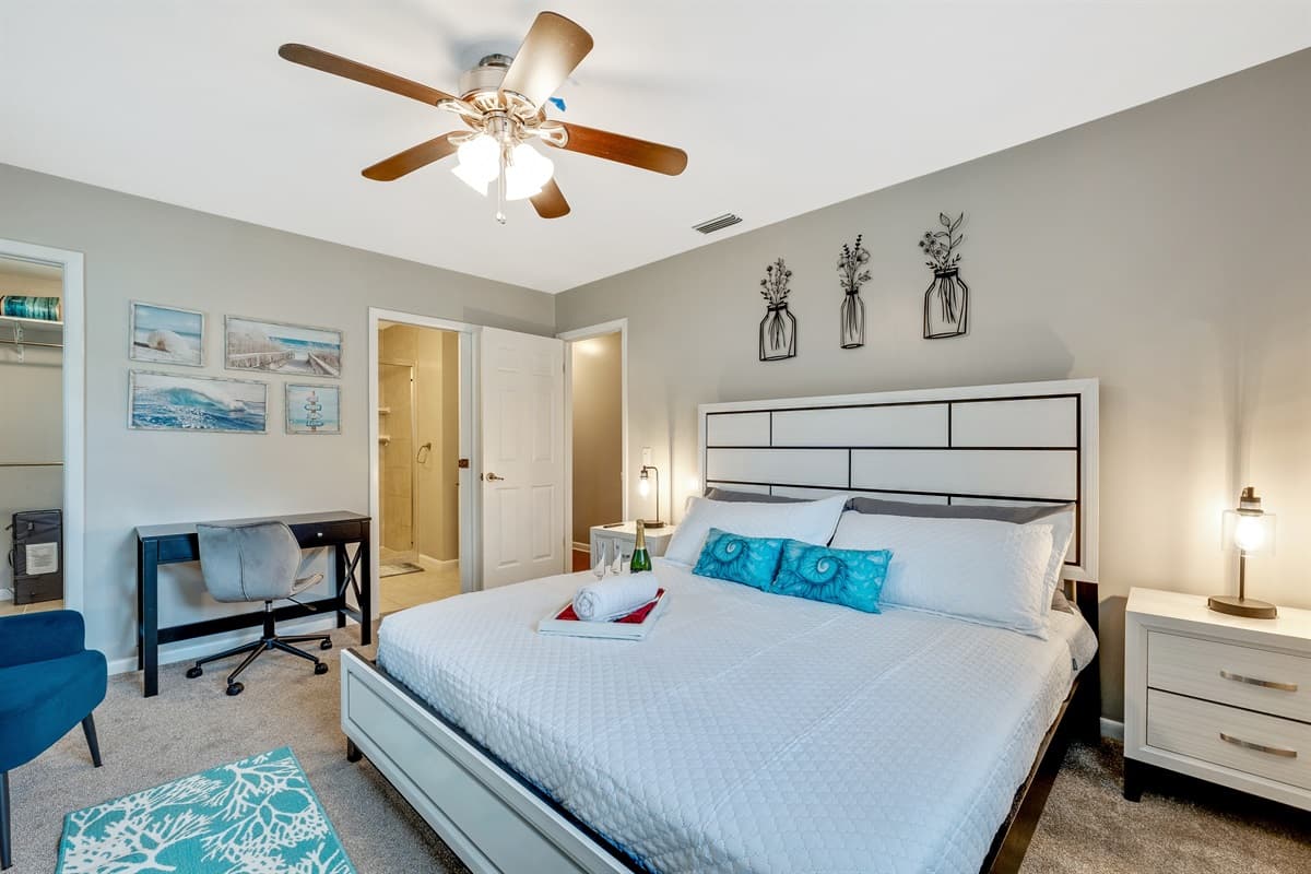 Whether you seek a peaceful night's rest or a moment of solitude, this regally appointed bedroom is poised to exceed your expectations and provide a truly majestic stay.
