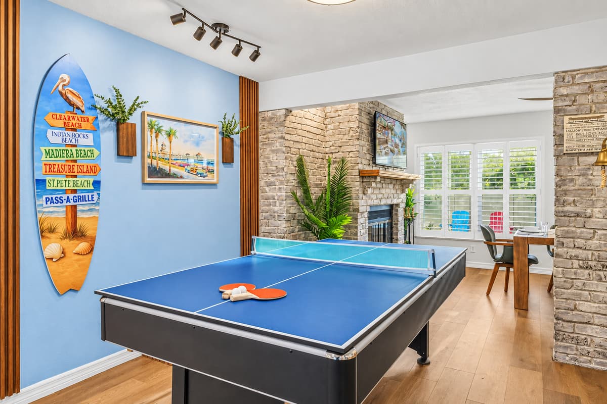 Fun game area with pool table and stylish décor—perfect for entertaining and friendly competition 