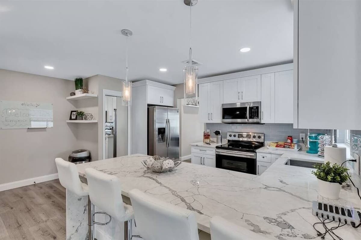 Want everyone to participate in the kitchen activities? Worry not! Our open kitchen space can accommodate everyone who wants to join. Meals are enjoyed best when served hot and fresh! Send us a message now!