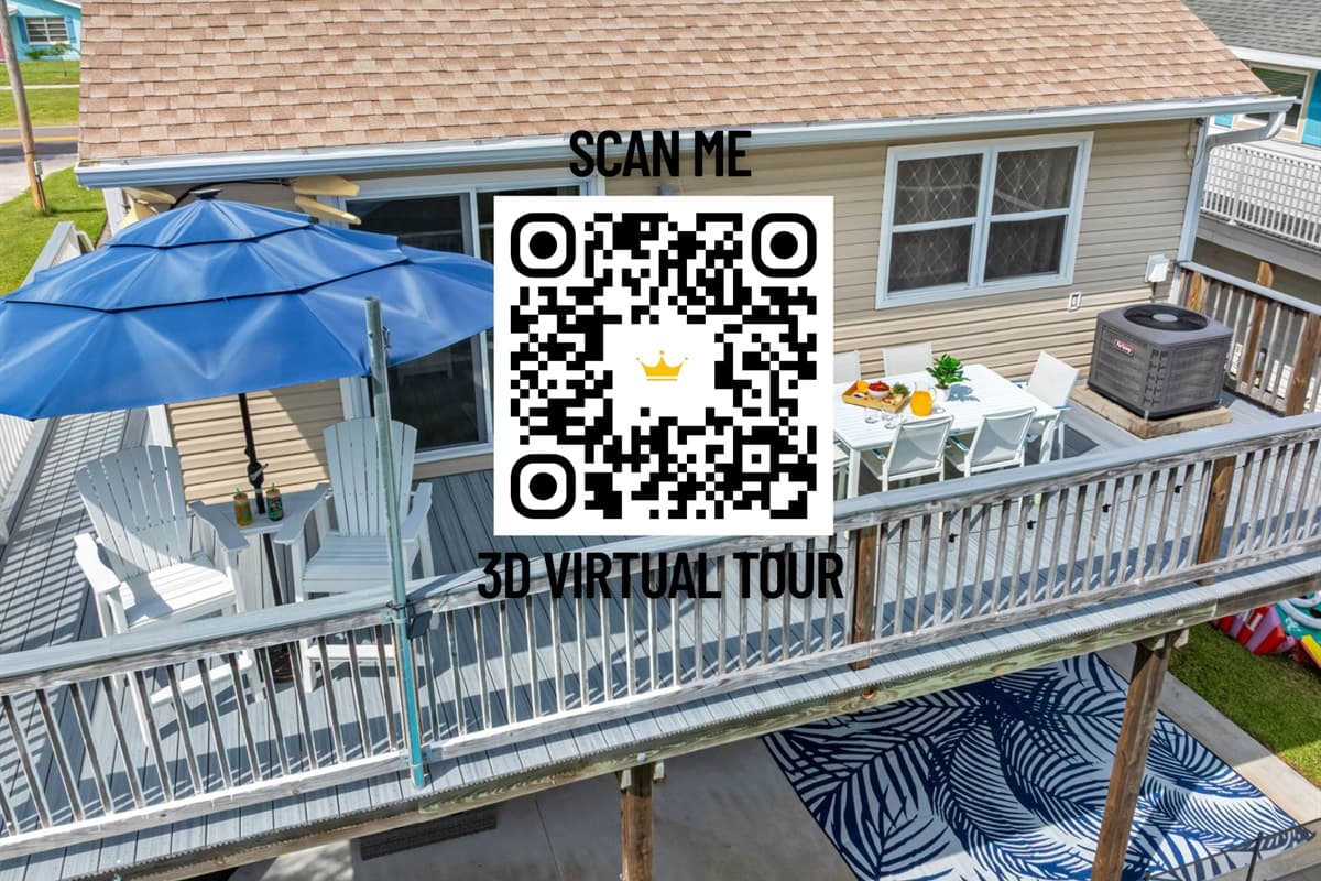 Scan this QR code to take a 3D Virtual Tour!