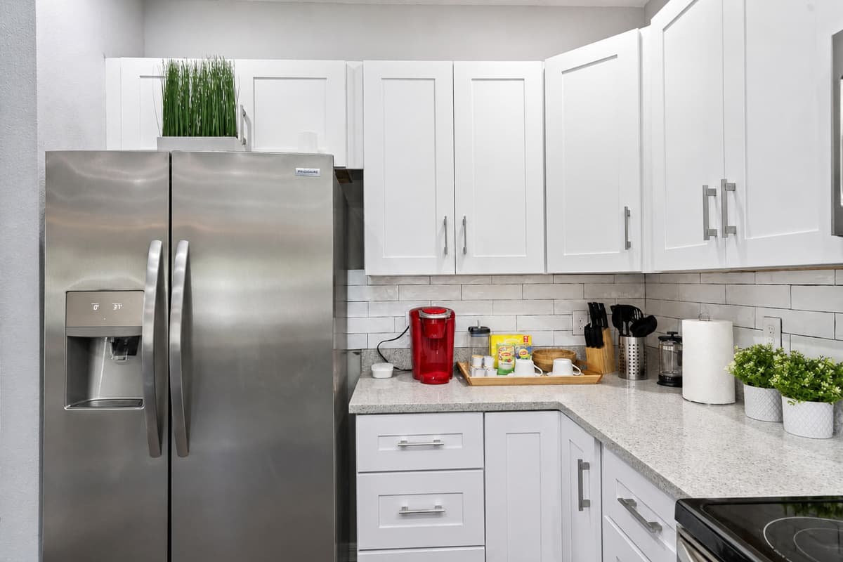 Our beautiful, fully equipped kitchen that has everything you would need to make your favorite meals and good sized cabinets to store necessities. You like what you see? Send us an inquiry as soon as possible!