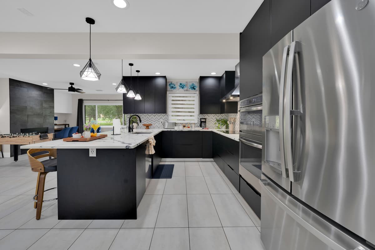 A beautiful, fully equipped kitchen with everything you need to cook, gather, and enjoy.