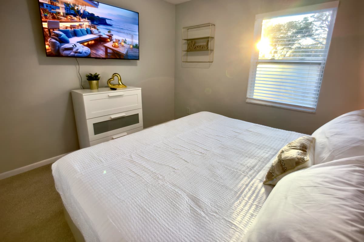 This bedroom provides the ideal setting for a comfortable and quiet night.