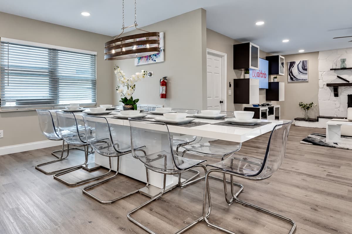 This stunning dinning table seats 8 people. Enjoy  home cooked food straight from the stove or oven while reminiscing happy memories with family and friends. If you like this property, Feel free to send us an inquiry.