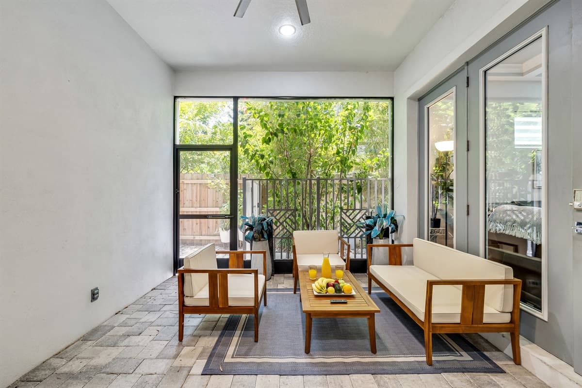 The area offers a variety of ample seating options to suit your preferences, whether you enjoy lounging solo or engaging in lively conversations with friends and family.