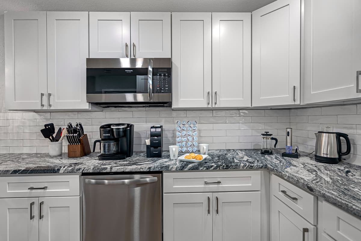 Have no hassle preparing great meals for the entire group during your stay! Our modern kitchen has every equipment you'd need to make it perfect! Send us an inquiry now!