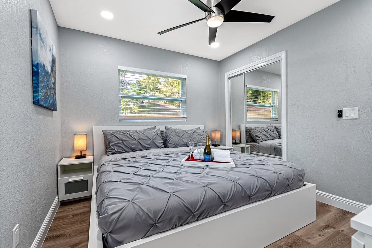 Feel at home while you're on your home away from home! This cozy room has a king-size bed, full length mirror closet, and its own TV. If you like what you see so far, send us a message as soon as possible!