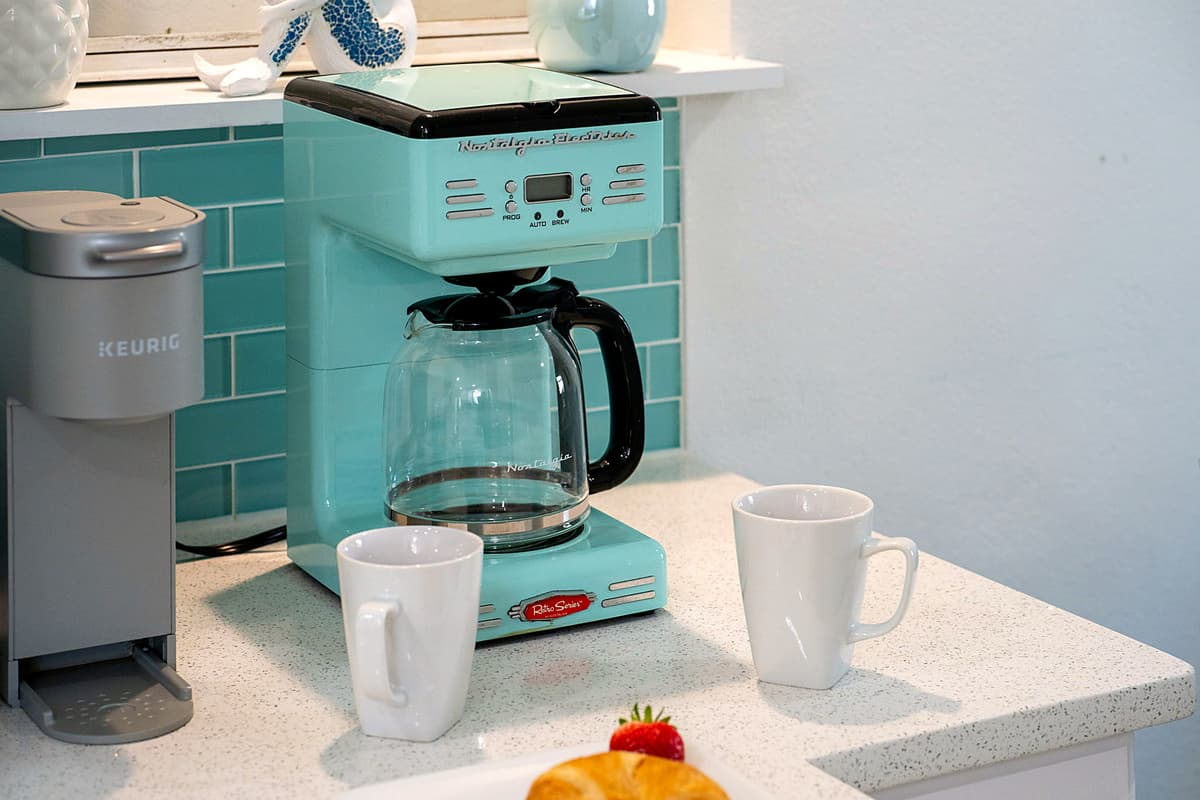 This fully equipped kitchen has everything you need to make your culinary experiences as enjoyable as possible.