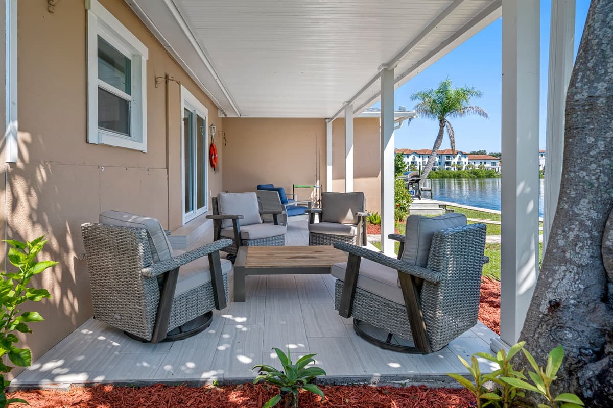 Lovely patio with a seating area that you would love our beautiful seating area. Relax and share stories with family and friends. If you are interested in this property, send us an inquiry now!