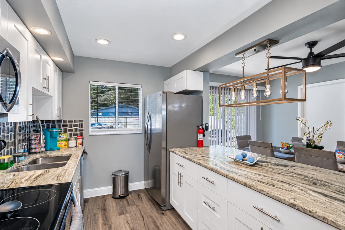 This beautiful property has a huge modern refrigerator to store your foods and beverages. Never worry about where to store foods you've prepared for the entire trip. If you think this property suits your needs, send us a message now!