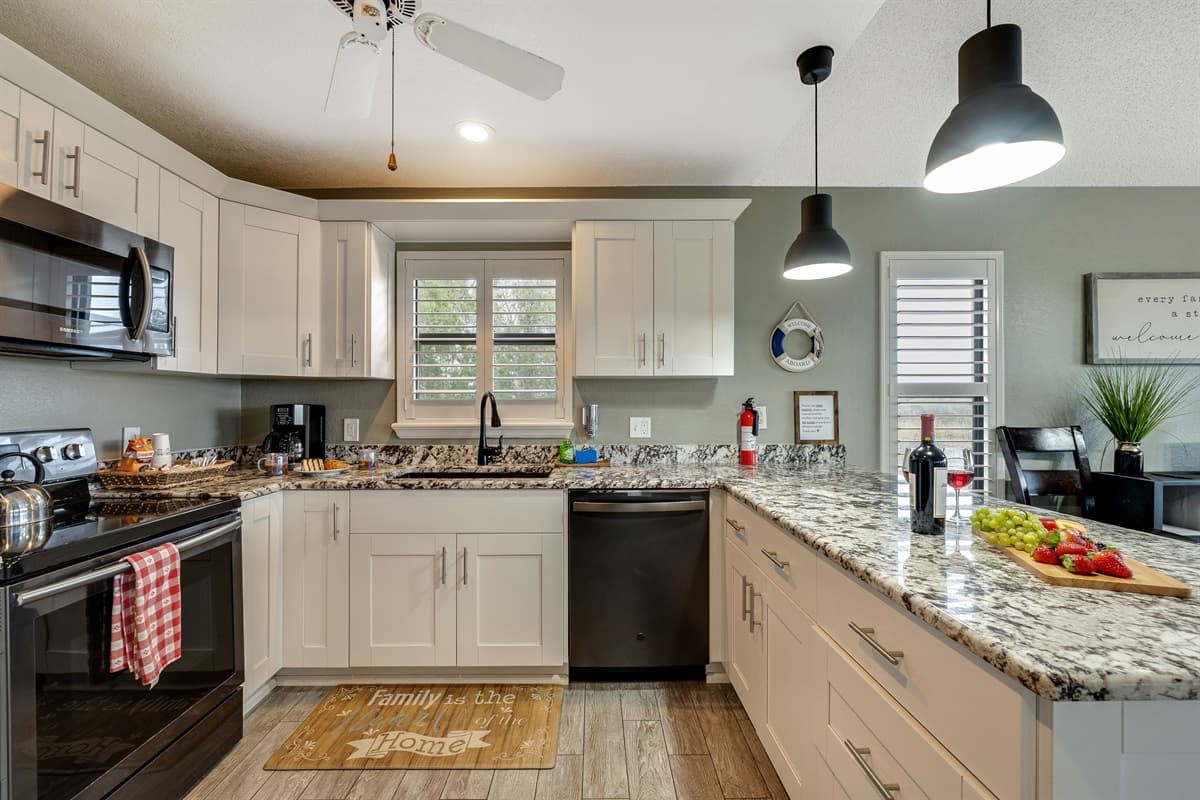 Every detail has been considered to meet your modern kitchen needs.
