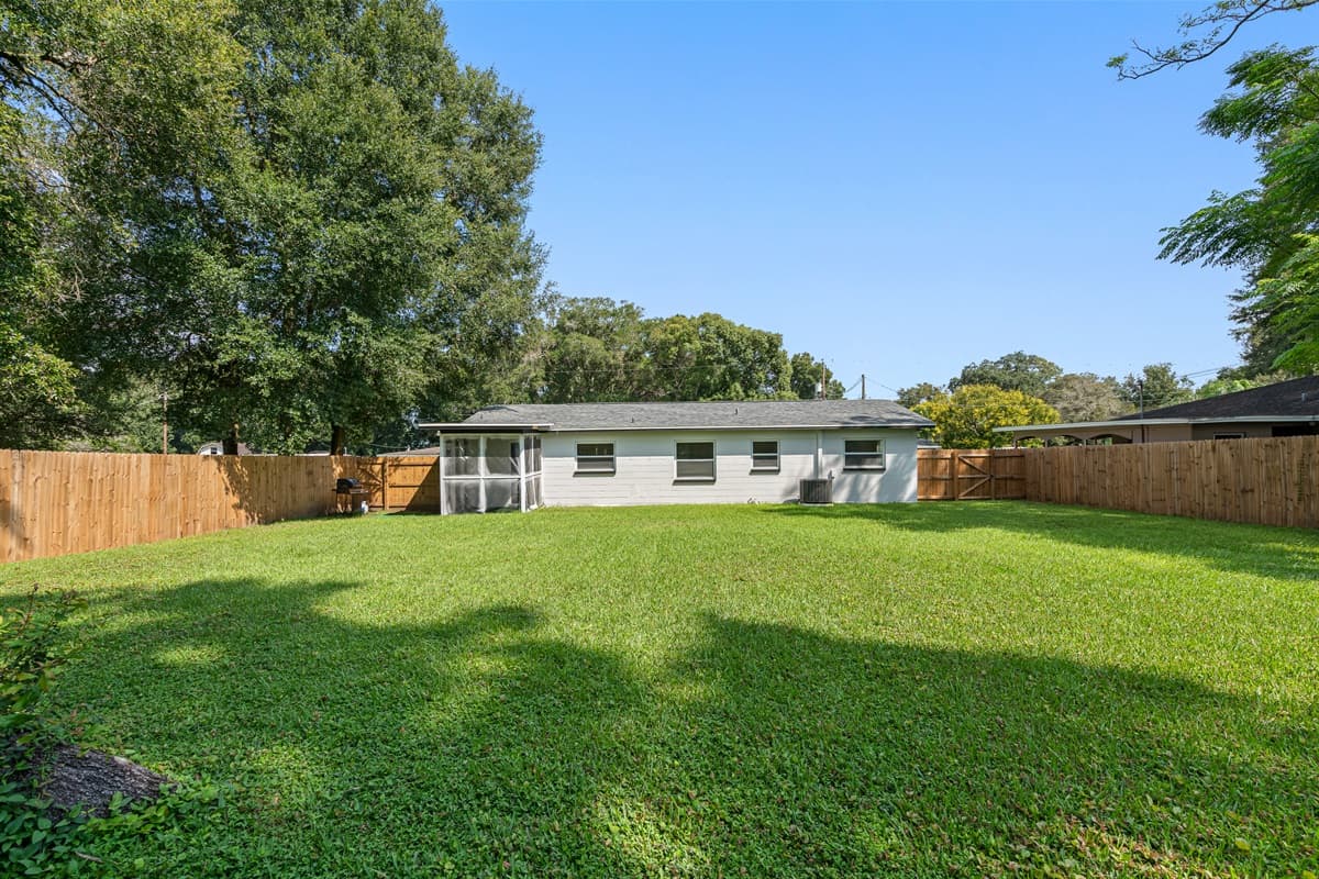 Lovely backyard with griller perfect for steak night. Enjoy good food while bonding with family and friends. Don't hesitate and book this property now!