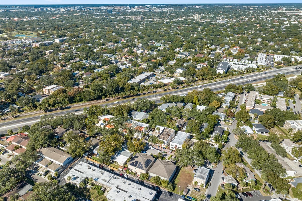 Aerial view showing our beautiful and safe neighborhood and the exact location of our beautiful property. Do you like what you see? Send us an inquiry as soon as possible!