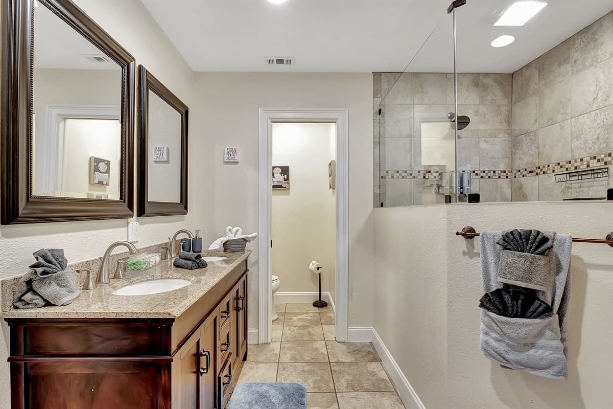 Unwind, refresh, and rejuvenate in this stylish sanctuary.