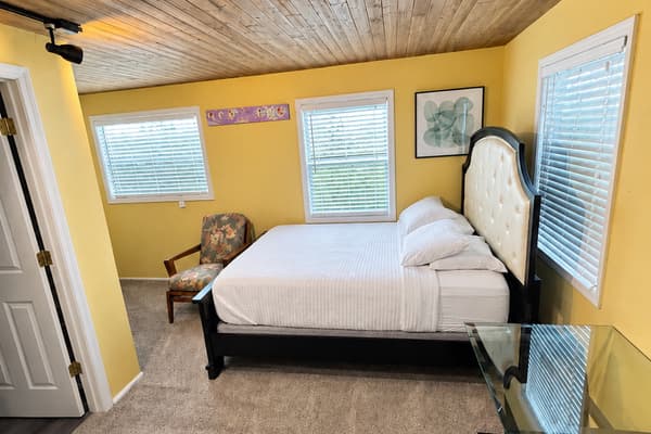 Welcome to Emperor Rentals! — photo 70