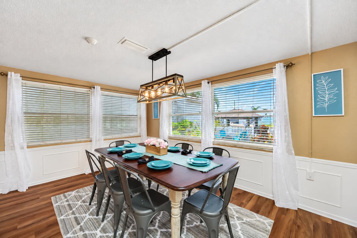 Enjoy meals with family in this elegant dining table that seats 8 people. Nothing beats homecooked meals shared together! Book your stay now!