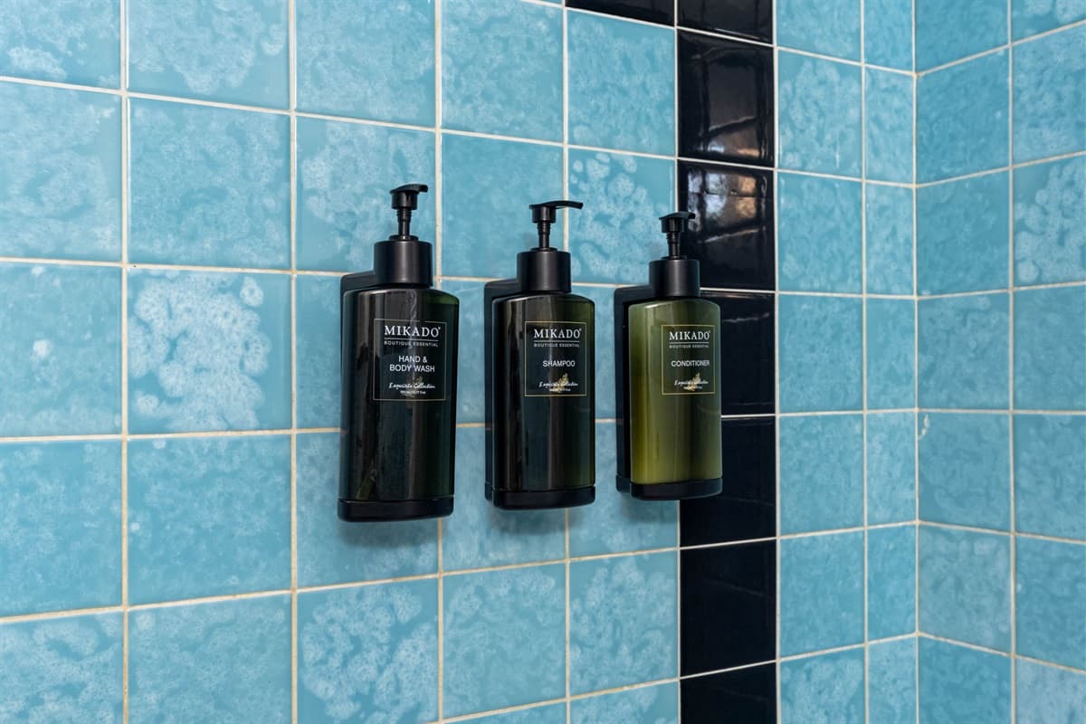 This bathroom provides the perfect environment for both relaxation and efficiency.