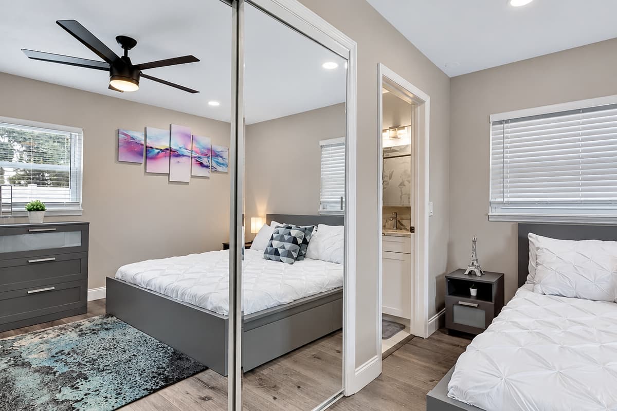 The beautiful room has a king-size bed, cabinets, closet, and its own TV. Who wouldn't want a comfortable room to rest in after a long day at swimming? If you like what you see so far, send us a message as soon as possible!