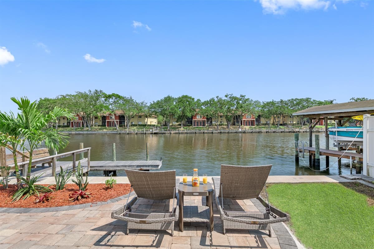 Gaze at the starry sky overhead, feel the cool evening breeze, and savor the peacefulness that surrounds you.