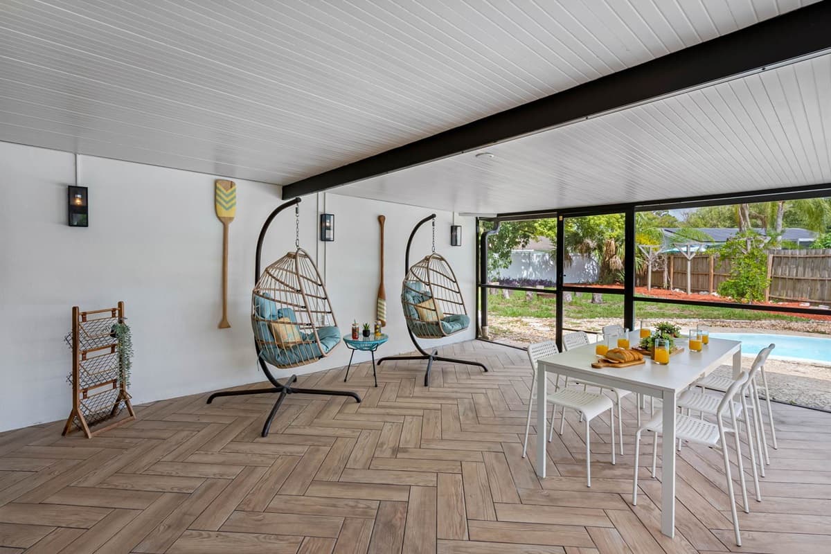 Whether it’s a midday swim, afternoon snack in the shade, or nighttime stargazing in the egg chairs, the patio and pool area are made for making memories.