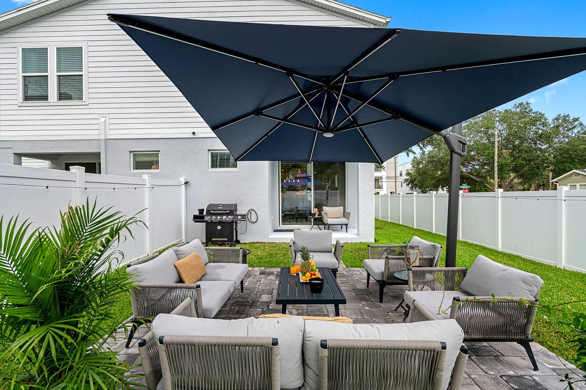 The umbrella is equipped with built-in lights that offer three adjustable brightness levels, allowing you to create the perfect ambiance for any setting.