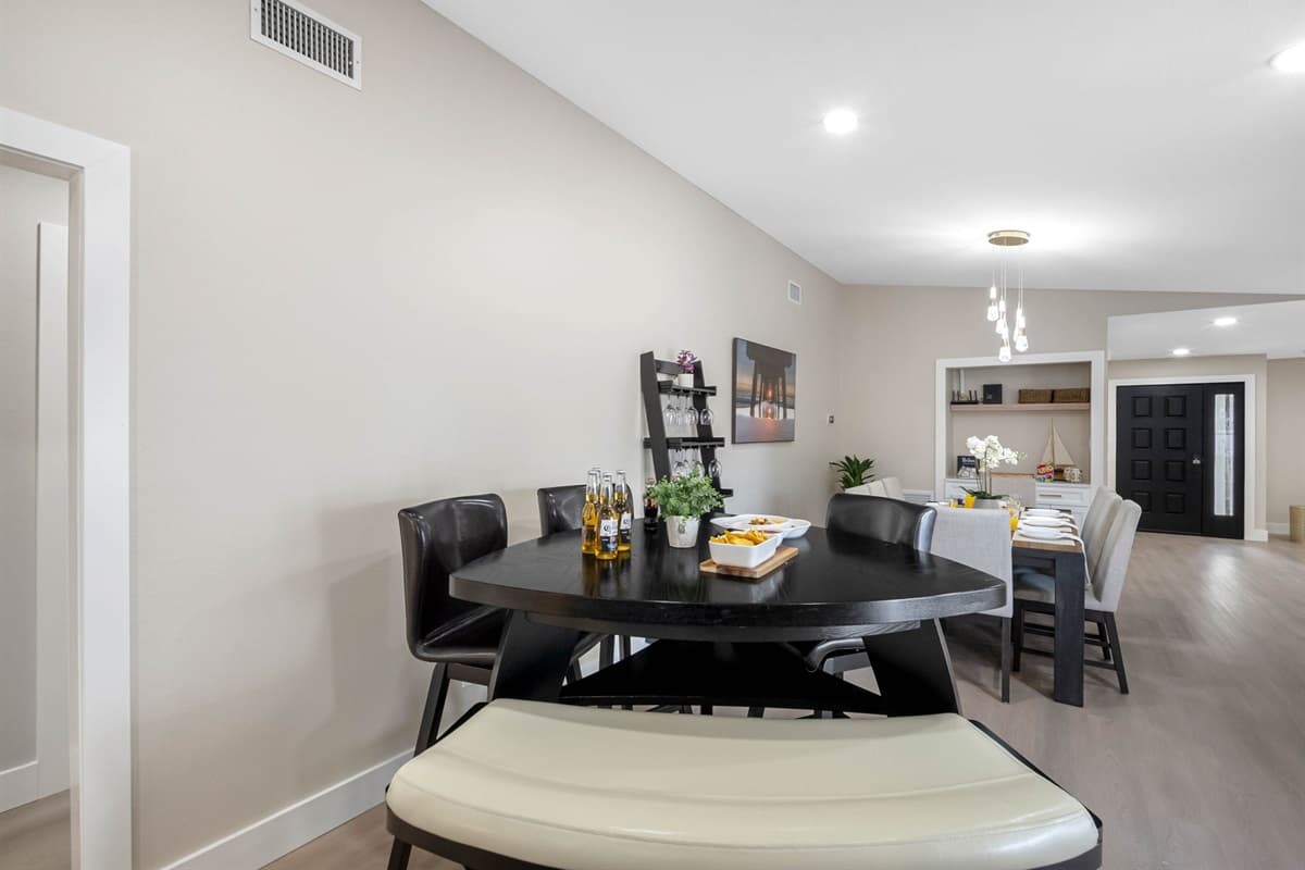 Elegant décor meets homely comfort — the perfect blend of style and coziness.