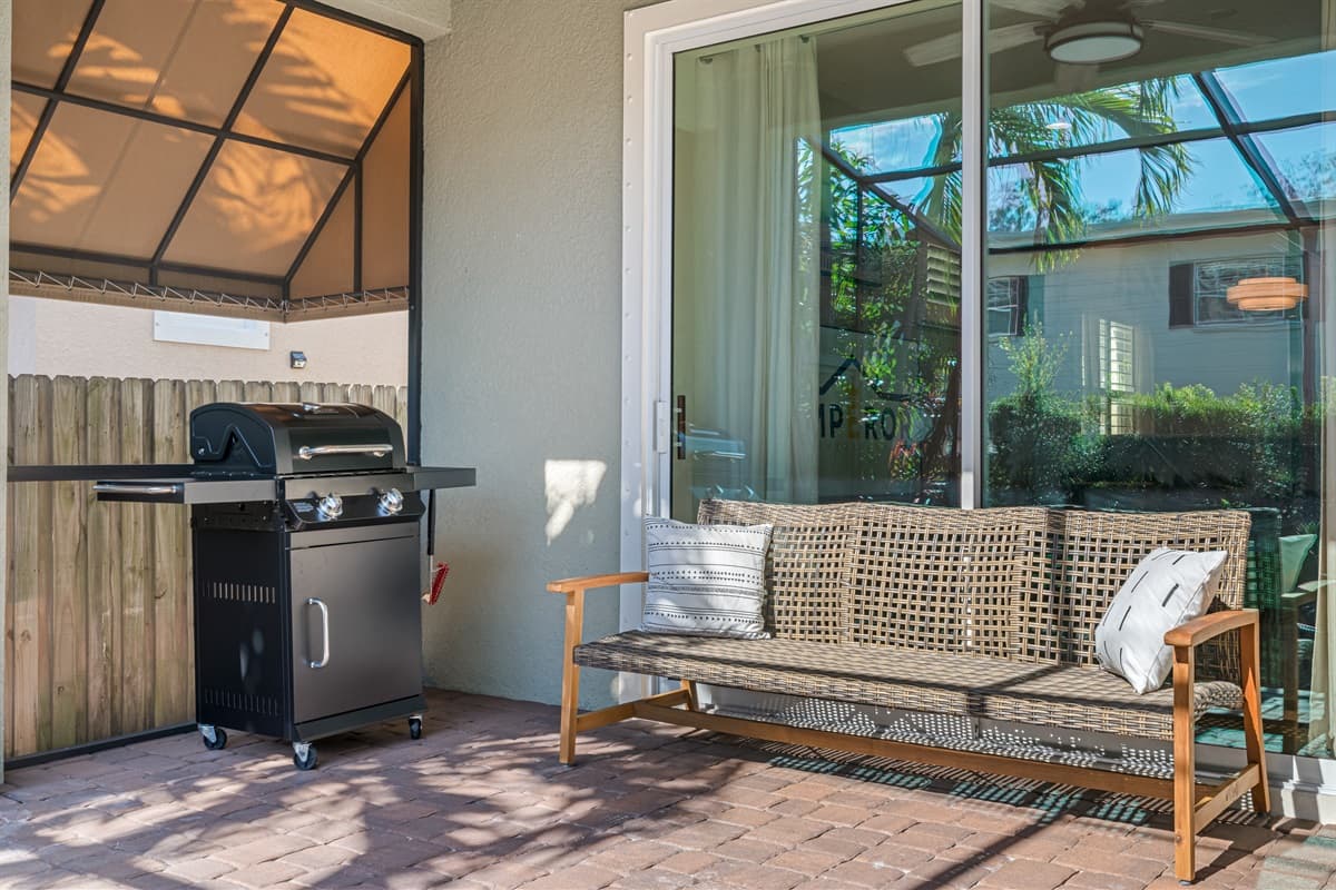 We have a great seating area outside that doubles as an outdoor dining area too! Grill some steaks or barbeque and share it with loved ones! Stop hesitating and book your stay with us now!