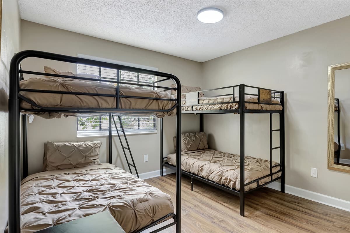This bedroom is designed for adventure seekers and late-night chats.